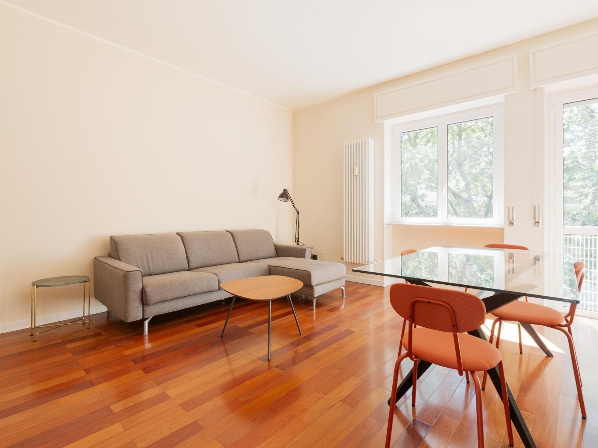 Lambrate Fs Spacious With Balcony Appartement *